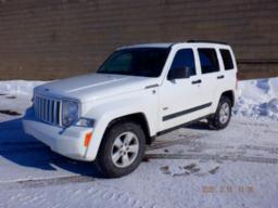 2011, JEEP, LIBERTY NORTH ED., VÉHICULE UTILITAIRE