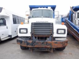 2003, MACK, RD688S, CAMION 10 ROUES BENNE/AILE/C-N