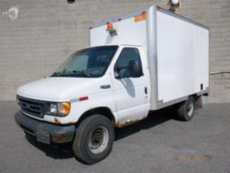 2003, FORD, E-350, CAMION CUBE 11 PIEDS, Masse: 30