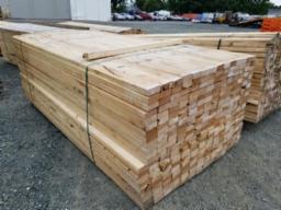 Bundle de bois 2x4x8 env. 294 mcx