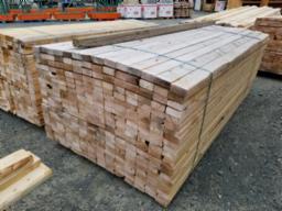 Bundle de bois 2x4x8 env. 294 mcx