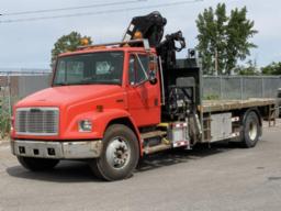 2001, FREIGHTLINER, FL80, CAMION GRUE 6 ROUES, PNB