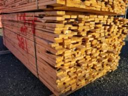 Bundle de bois de 1x3x8 de bois blanchi sec env. 5