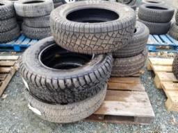 Lot de pneus variés: 1 Pneu CHAMPIRO LT265/75R18, 