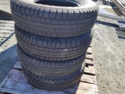 Lot de pneus variés:3 Pneus PROVIDER ST235/80R16, 