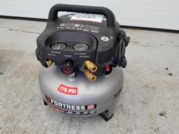 Compresseur de chantier FORTRESS 6 gallons 175 PSI