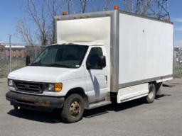 2005, FORD, E-350, CAMION CUBE À 6 ROUES PNBV: 521