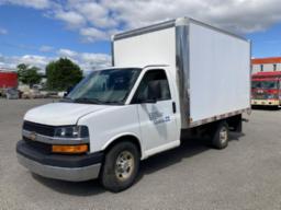 2011, CHEVROLET, EXPRESS 3500, CAMION-CUBE 12 PIED