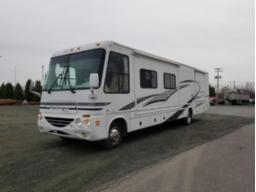 2004 FORD 550, motorisé env. 36',