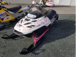 2005 SKI DOO SUMMIT 700, motoneige, 