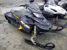 2012 SKI DOO RENAGADE BACK COUNTRY, motoneige