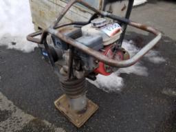 Compacteur moteur HONDA 5.5 HP