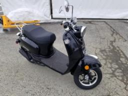 2022 SCOOTTERRE SOLISTA, scooter
