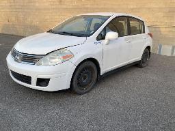 2008, NISSAN VERSA, AUTOMOBILE