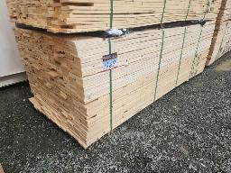 Lot de bois de 1x4x8 env. 588 mcx