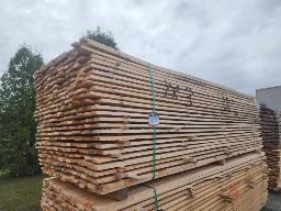 Lot de bois  brut de 1x3x12  env. 364 mcx