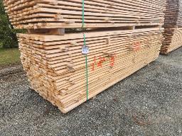 Lot de bois brut de 1x3x12 env. 364 mcx