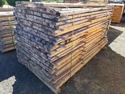 1 Bundel de bois 2x3x8 environ 504 mcx bois brut