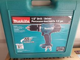 Perceuse MAKITA 1/2'', chargeur, 2 batteries 18 volts LITHIUM-Ion   neuf