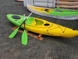 PLANETPATHS, une place, kayak de plaisance 10', jaune et vert