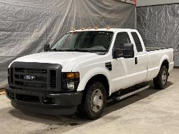 2010, FORD F-250, CAMIONNETTE    MONTE-CHARGE