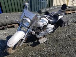 2005-YAMAHA XVS11, motocyclette