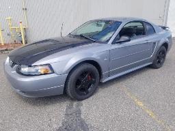 2002 FORD MUSTANG, automobile