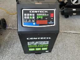 CENTECH-Chargeur à batterie 2-10-40 AMP et aide démarrage 100-200 AMP 12 volts