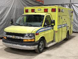 2015, CHEVROLET EXPRESS 3500, AMBULANCE    6 ROUES