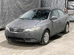 2013, KIA FORTE, AUTOMOBILE