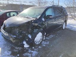 2017, TOYOTA SIENNA, FOURGONNETTE  AWD