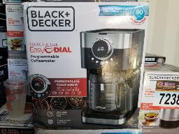 13 Cafetières BLACK & DECKER CM4200SC programmables, remises à neuf