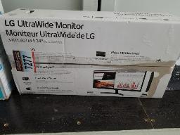 Moniteur ULTRAWIDE LG 34'' neuf