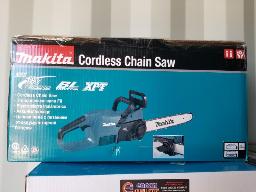 Scie à chaîne MAKITA sans fil, batterie et chargeur non inclus 18 volts, neuf