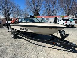 2001 REMEQ 20BV2, remorque à bateau ,et bateau 1999 MALIBU