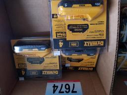 3 Batteries DEWALT 20 volts, 4AH, neuves