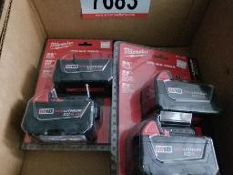 4 Batteries M18 RED LITHIUM XC5.0 MILWAUKEE, neuves