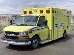 2015, CHEVROLET EXPRESS 3500, AMBULANCE 6 ROUES,