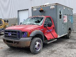 2005, FORD F-450, CAMION À 6 ROUES