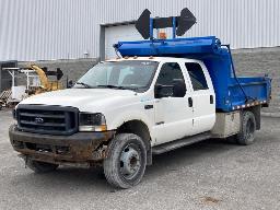 2003, FORD F-450, CAMION À 6 ROUES    BENNE,