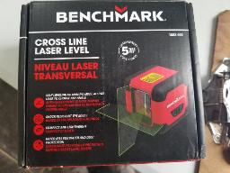 BENCMARK-niveau laser transversal, neuf