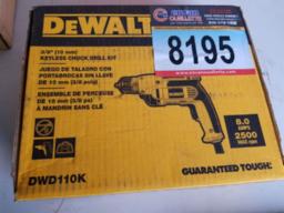 Perceuse 3/8 DEWALT à mandrin sans clé, 110 volts neuve