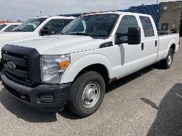 2015, FORD F-250, CAMIONNETTE    AVEC MONTE-CHARGE