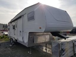 2001 KEYSTONE COUGAR EF, roulotte de camping 28'