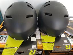 2 Casques de vélo 58-62 cm pour adulte, neufs