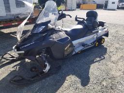 2009 SKIDOO EXPEDITION 600,  20'', motoneige