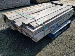 Bundle de bois 2''x6''x75'' environ 64 mcx