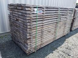 Bundle de bois 2''x8''x8' environ 160 mcx