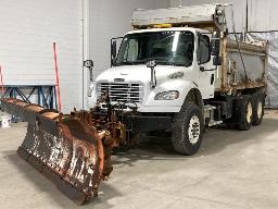 2011, FREIGHTLINER M2 106, CAMION À 10 ROUES    BENNE, CHASSE-NEIGE