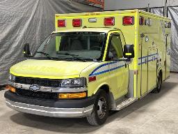 2015, CHEVROLET EXPRESS 3500, AMBULANCE    6 ROUES